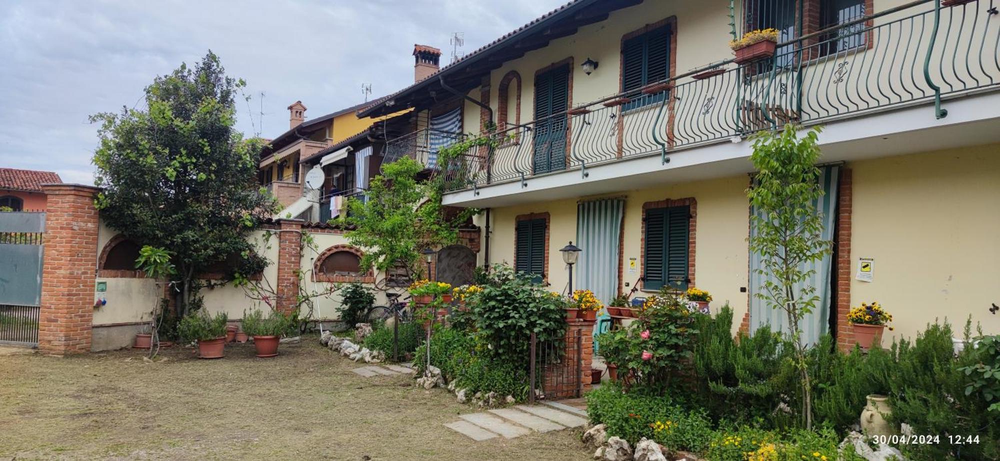 דירות Sommariva del Bosco Casa Mami מראה חיצוני תמונה